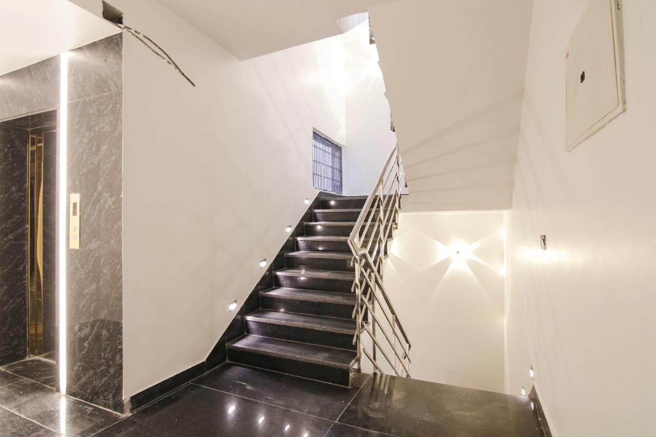 Fabhotel Greysky New Delhi Buitenkant foto