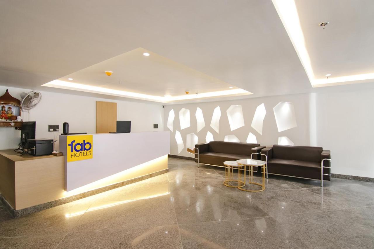 Fabhotel Greysky New Delhi Buitenkant foto