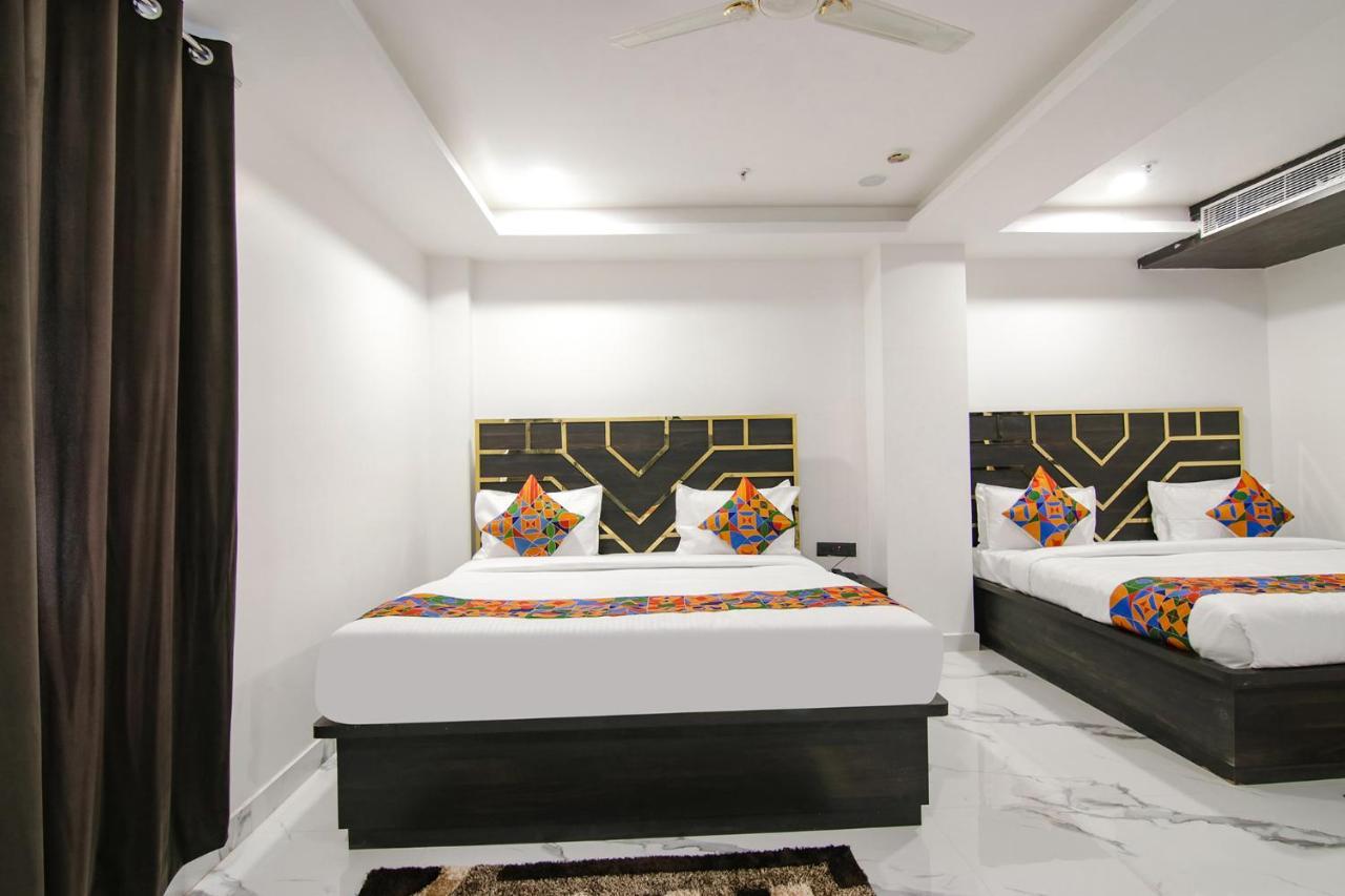 Fabhotel Greysky New Delhi Buitenkant foto